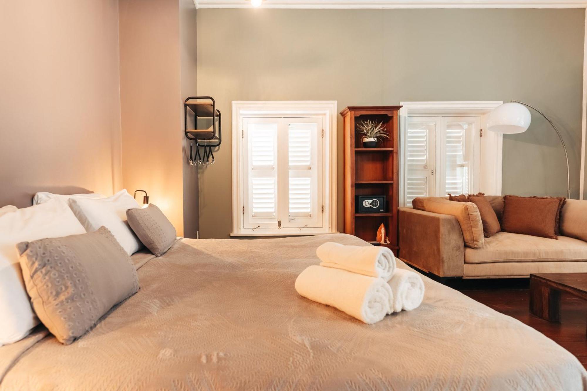 Atelier Skalo Boutique Hotel Виллемстад Экстерьер фото