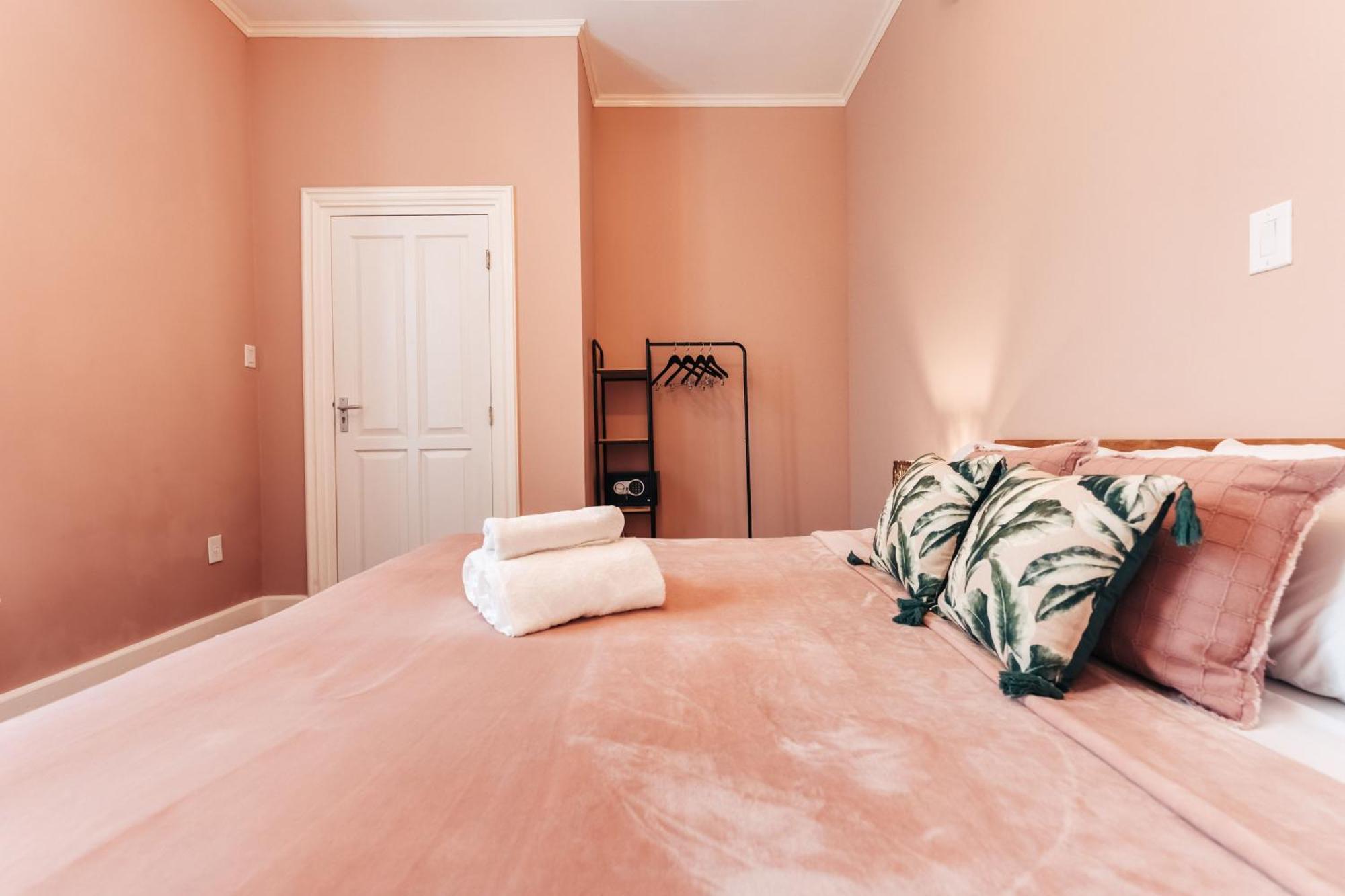 Atelier Skalo Boutique Hotel Виллемстад Экстерьер фото